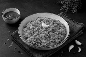 Burnt Garlic & Spinach Rice