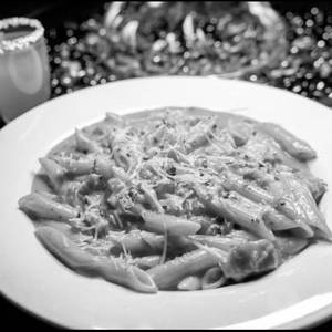 Salsa Rosa Chicken Pasta