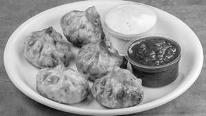 Fry Momos [10 Pcs]