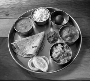 Veg Punjabi Thali