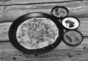 Onion Uttapam