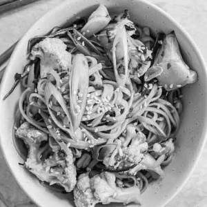 Veg cauliflower noodles