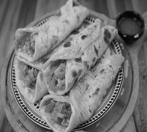 Egg double Chicken Roll