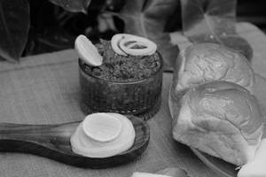 Mutton Kheema With 2 Roti's