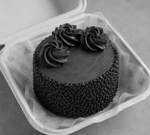Choco chips bento cake [ 300 gm ]