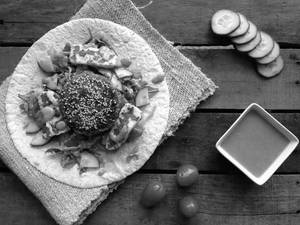 Falafel Sesame Wrap