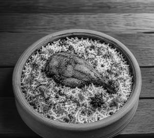 Clay Pot Biryani Chicken Tandoori