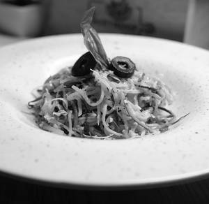 Zucchini Aglio E Olio (zucchini Zoodles)-vegan