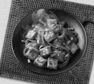 Hot garlic paneer