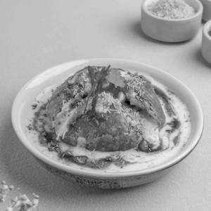 Kachori Chaat [Dahi]