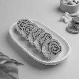 Anjeer Roll