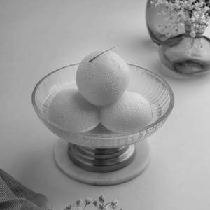 Kesar Sponge Rasgulla