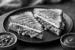 Grilled Paneer Sandwich