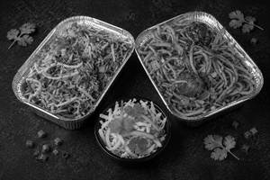 Veg Manchurian Noodles + Veg Chinese Bhel Combo