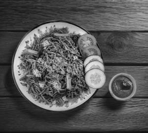 Egg chicken schezwan noodles