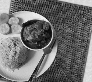 Chicken Fried Rice With Chicken Curry (2Pcs)