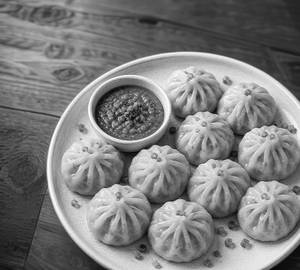 Chicken momos