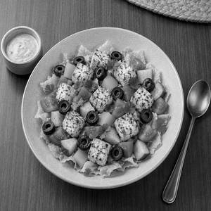 Paneer Tikka Pro Salad