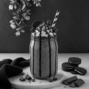 Kitkat Oreo Milkshake