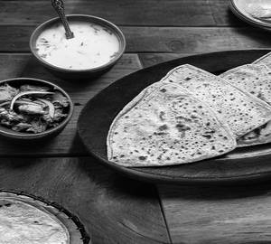 Tawa Paratha(Amul Butter)