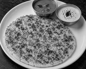 Onion Uttapam