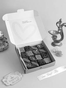 Festive Diwali Gift Box - Assorted Brownies Gift Box [16 Brownie Bites]