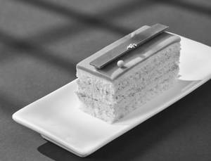 White Chocolate Caramel Pastry [100 g]