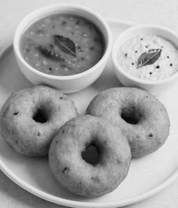 Medu Vada