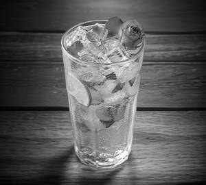 Rose mocktail
