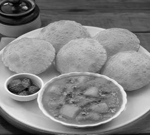 Puri Aloo ( 5 Pcs )
