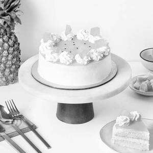 Pineapple Cake (550g)