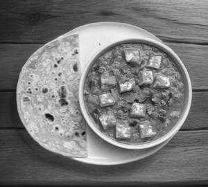 Special Kadai Paneer With Roti Thali