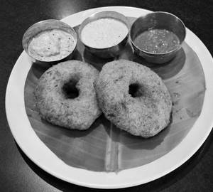 Double Vada