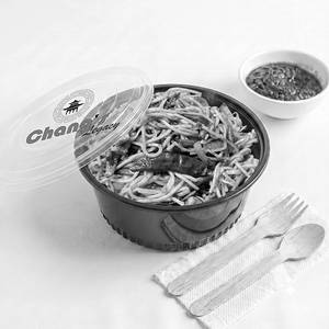 Schezwan Noodle Chicken