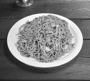 Veg Hakka Noodals