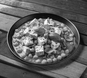 Chana paneer