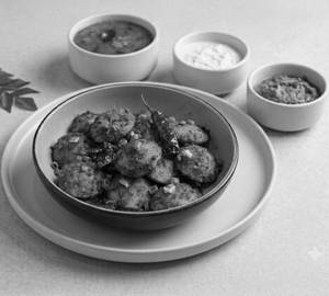 Tandoori Fried Idli [Mini, 15 Pieces]