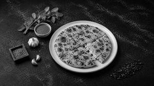 Stuffed Cheese Kulcha (1 Pc.)