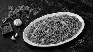 Veg Burnt Garlic & Coriander Noodles