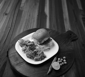 Mumbai Bajji Pav [1 No.]