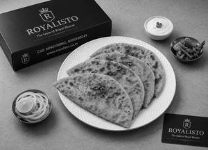 Tawa Paneer Paratha (1 Pcs) With Curd