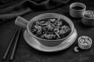 Chicken In Your Choice Of Sauce