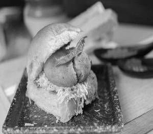 Classic Vada Pav