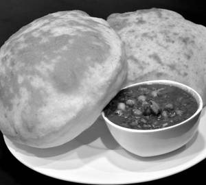 Chole bhature combo