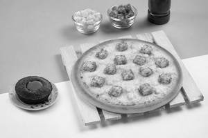 Paneer & Corn Pizza and Chocolava Combo