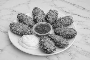 Kurkure Veg Momos (8pcs)