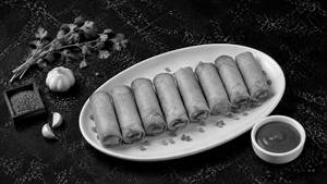 Vegetable Spring Roll - 8 Pcs