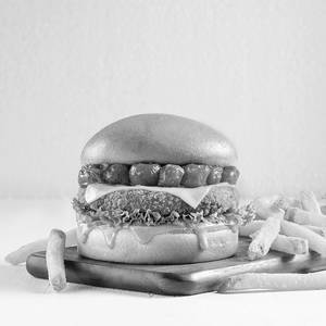 Roasted Tomato Deluxe Veg Cheeseburger