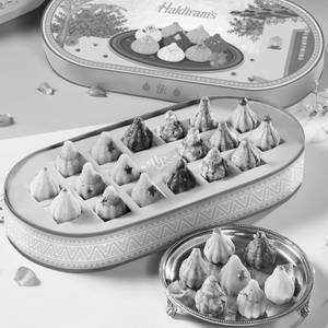 Premium Assorted Modak (18pcs)