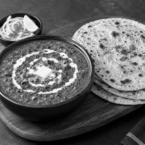Dal Makhani With 4 Tawa Butter Roti
